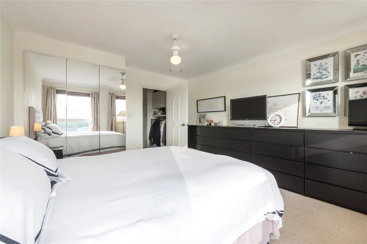 Homer Drive, London, E14, photo 7