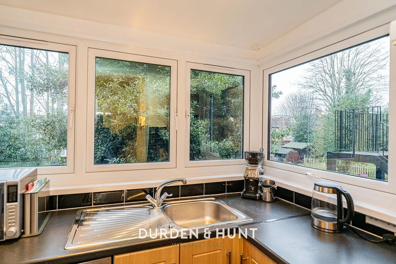 Hermon Hill, London, E11, photo 5
