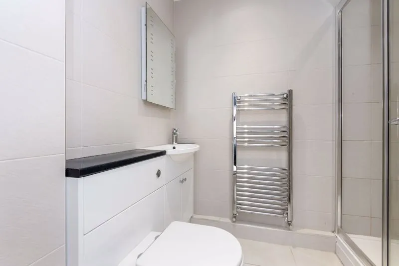 Buckingham Drive, Luton LU2 9RA, photo 11