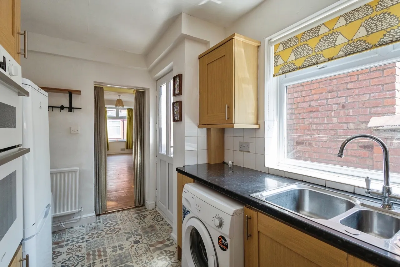 Parkfield Avenue, Manchester, Greater Manchester, M14, photo 4