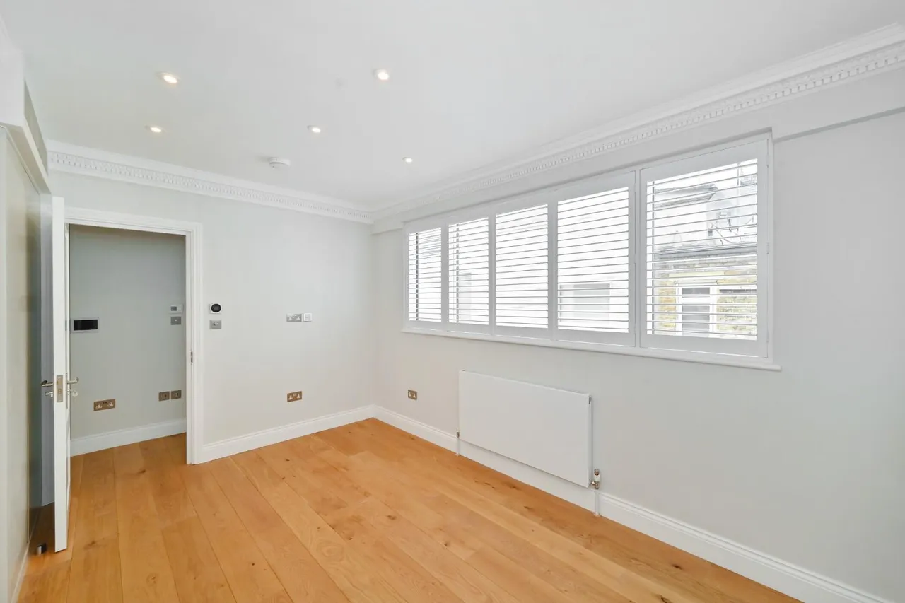Shepherd Street, Mayfair, W1J, photo 14