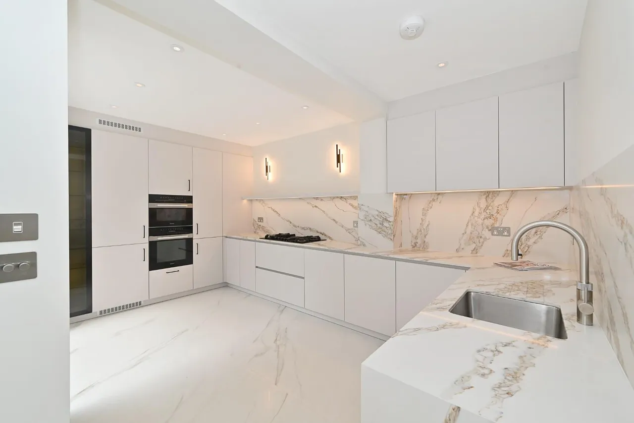 Shepherd Street, Mayfair, W1J, photo 4