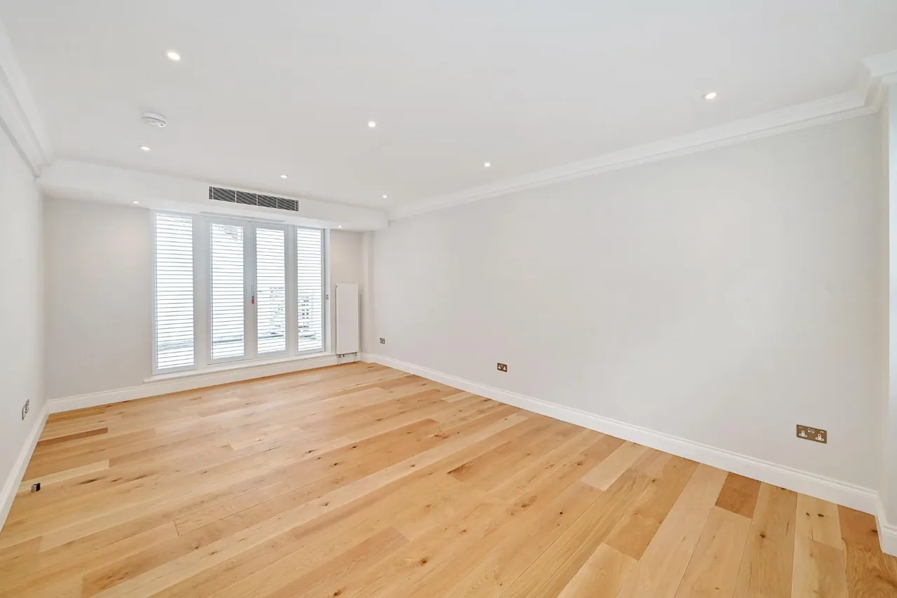 Shepherd Street, Mayfair, W1J, photo 7