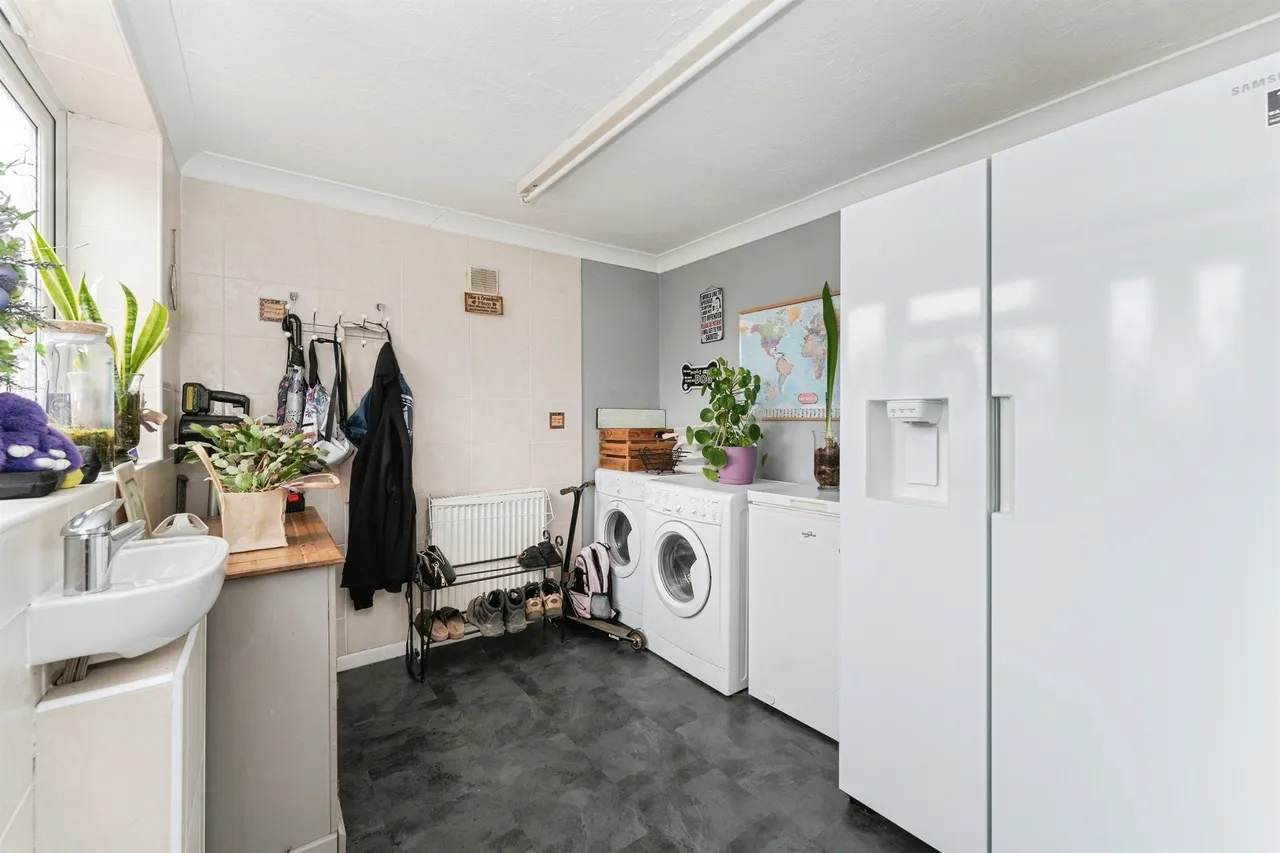 Nursery Drive, MARCH, photo 7