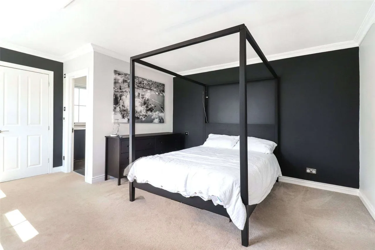 Chart Road, Sutton Valence, Maidstone, Kent, ME17 3AW, photo 9