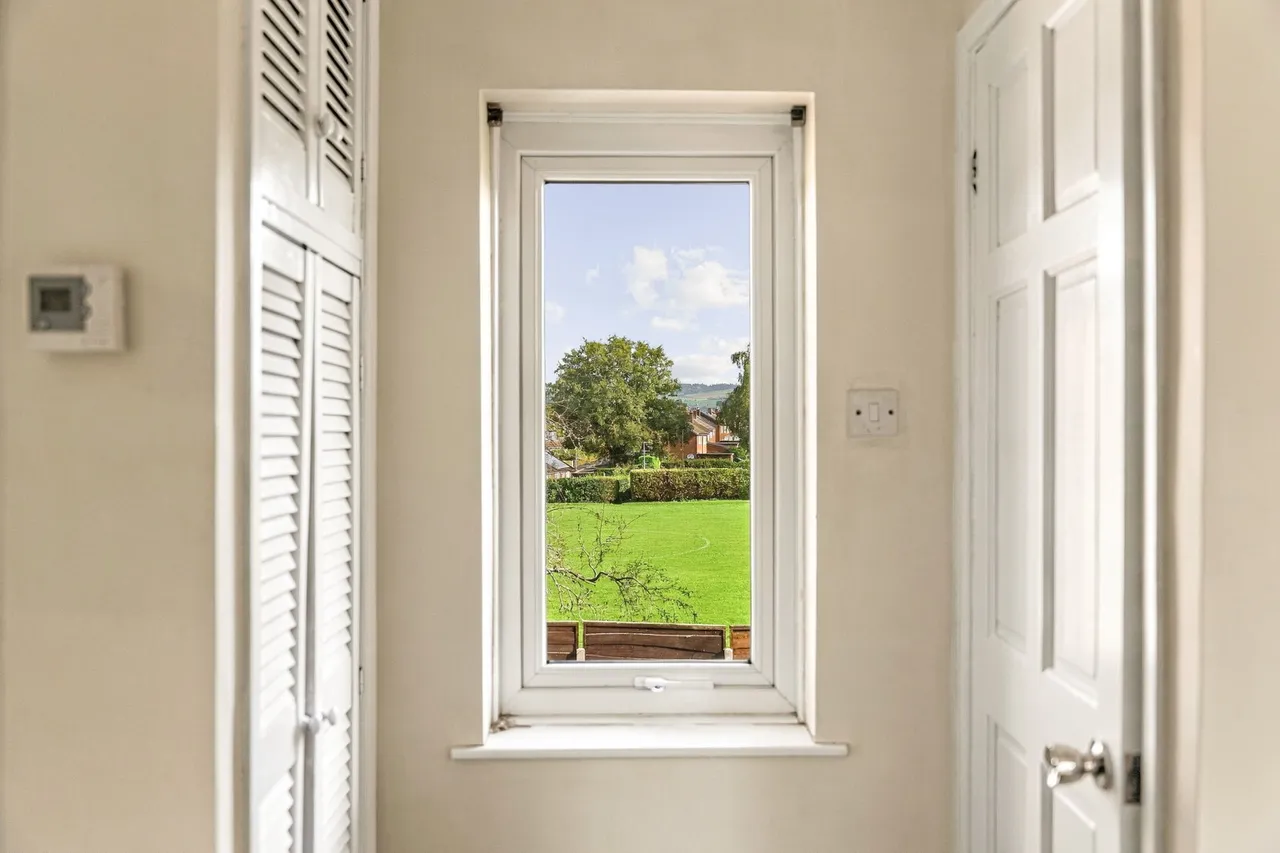 Earlsway, Macclesfield, photo 19