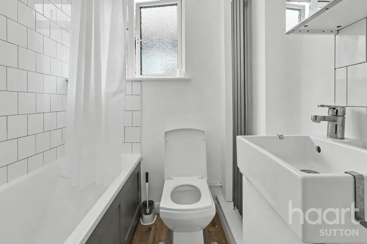 Wrythe Lane, Carshalton, SM5, photo 10