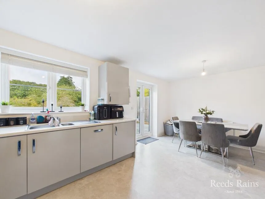 Brambling Drive, Guisborough, TS14, photo 8