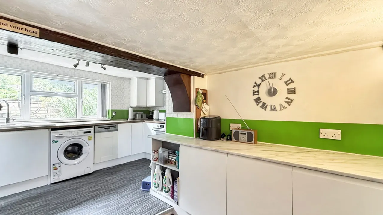 Sutton End, Crockerton, BA12, photo 6