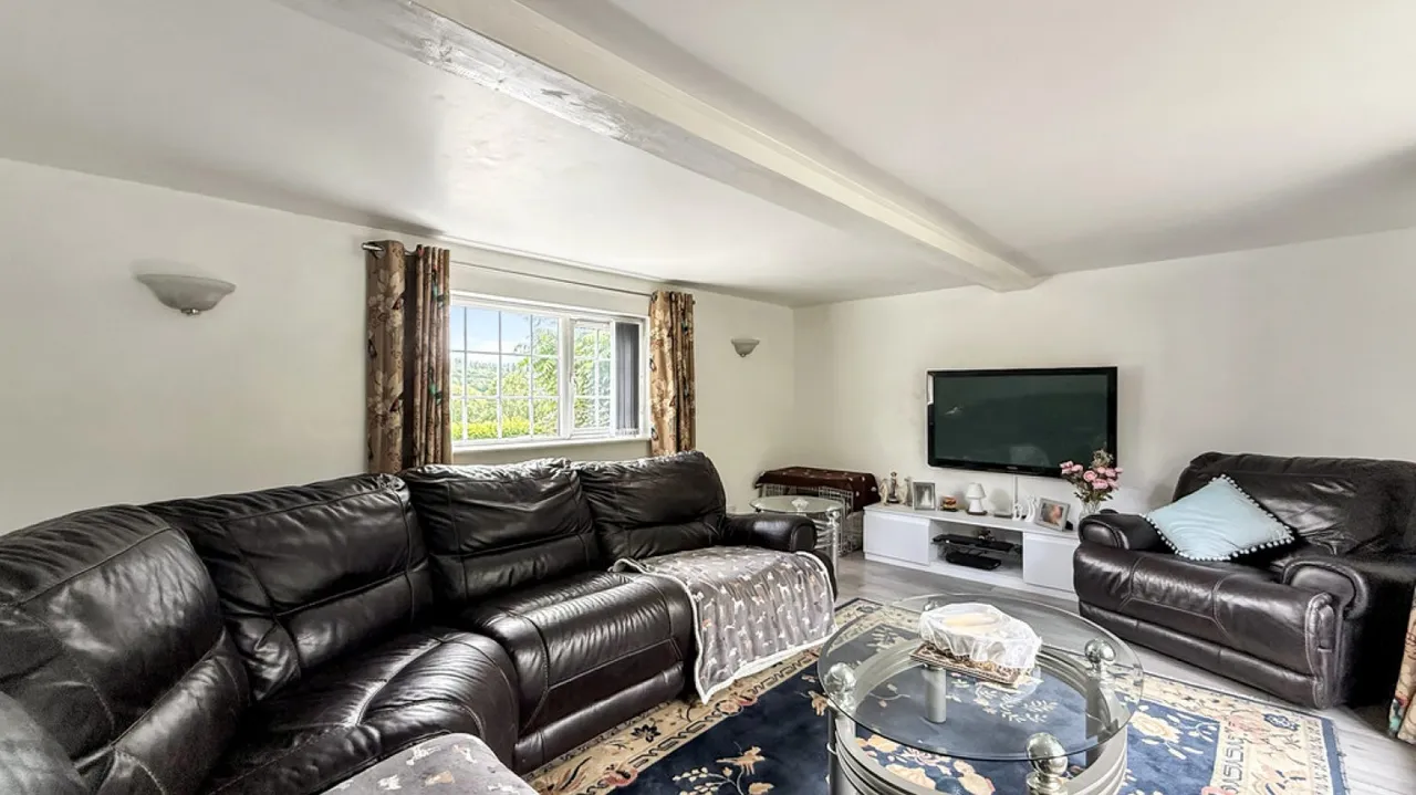 Sutton End, Crockerton, BA12, photo 2