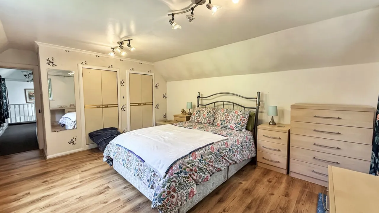 Sutton End, Crockerton, BA12, photo 10