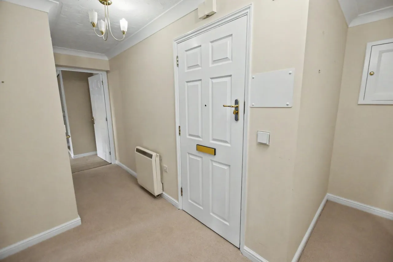 St. Georges Avenue, Stamford, PE9, photo 7