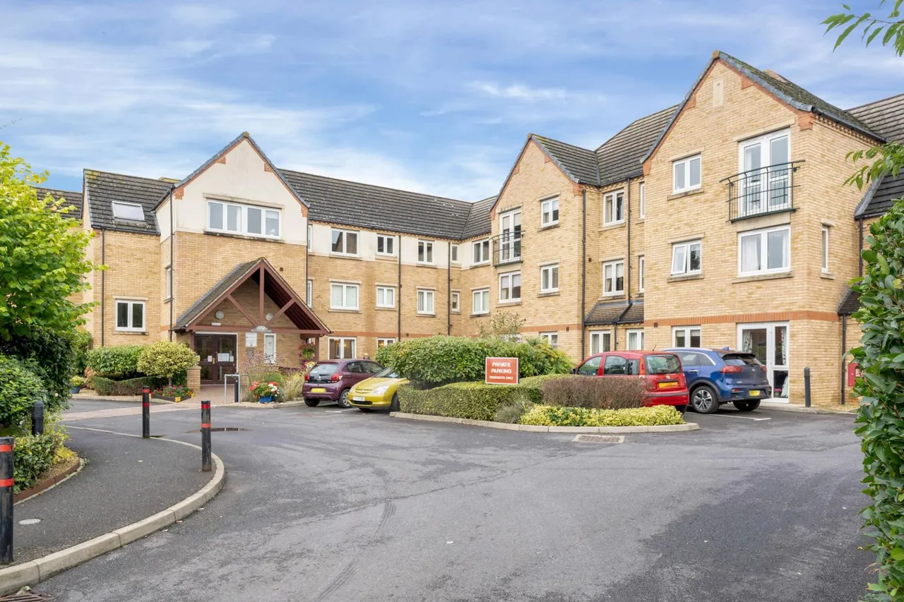 St. Georges Avenue, Stamford, PE9, photo 8