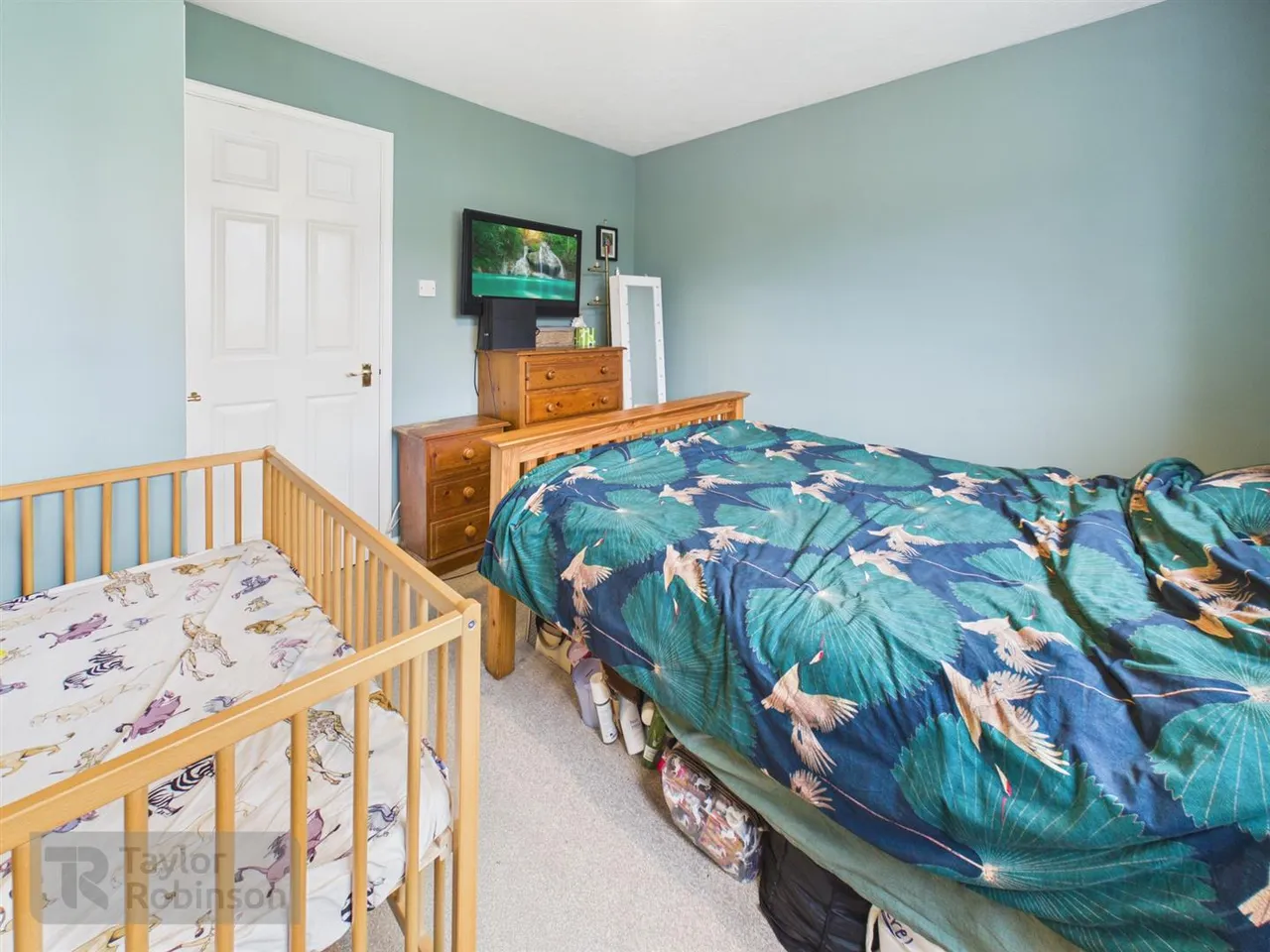 Fenchurch Road, Maidenbower, RH10, photo 9