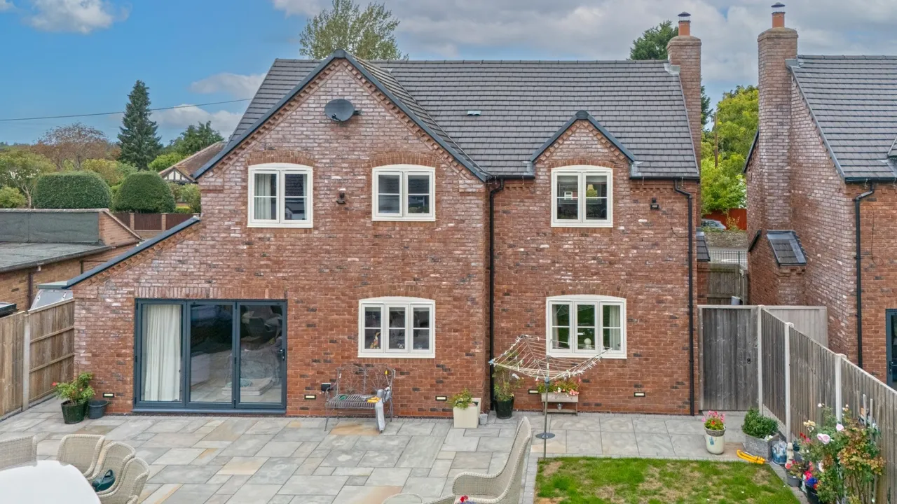 Wellington Road, Muxton, TF2, photo 33