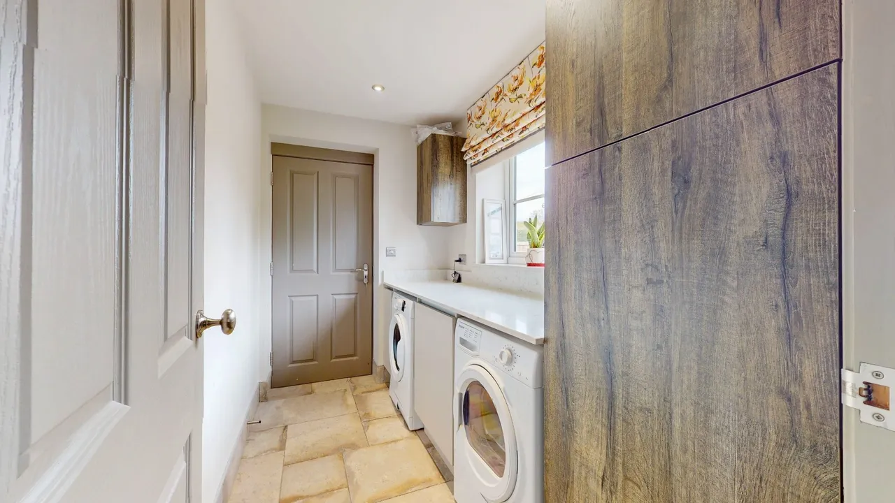 Wellington Road, Muxton, TF2, photo 13