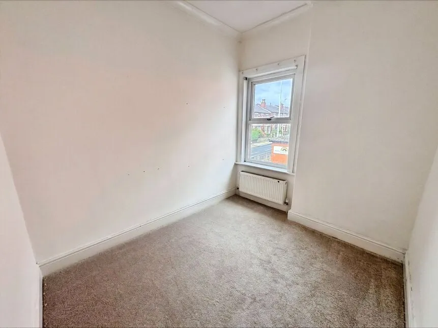 Memorial Road, Worsley, M28, photo 9