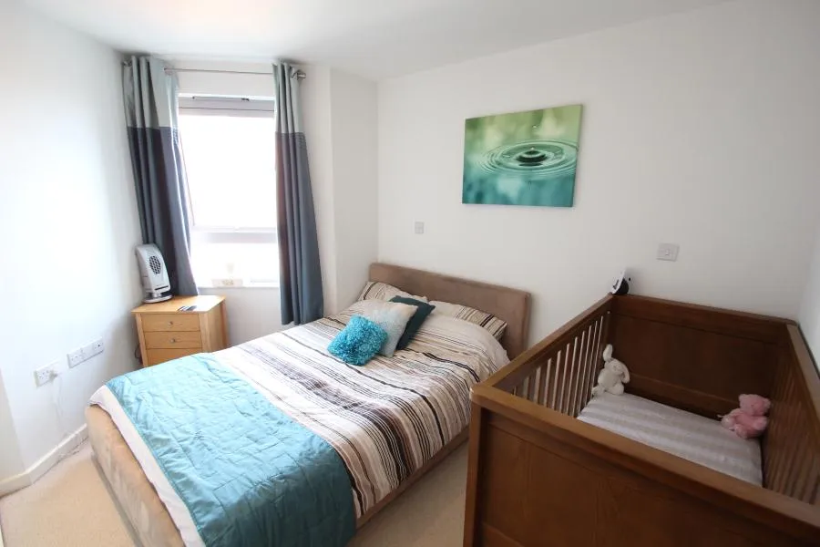 Church Street East, Woking, GU21, photo 5