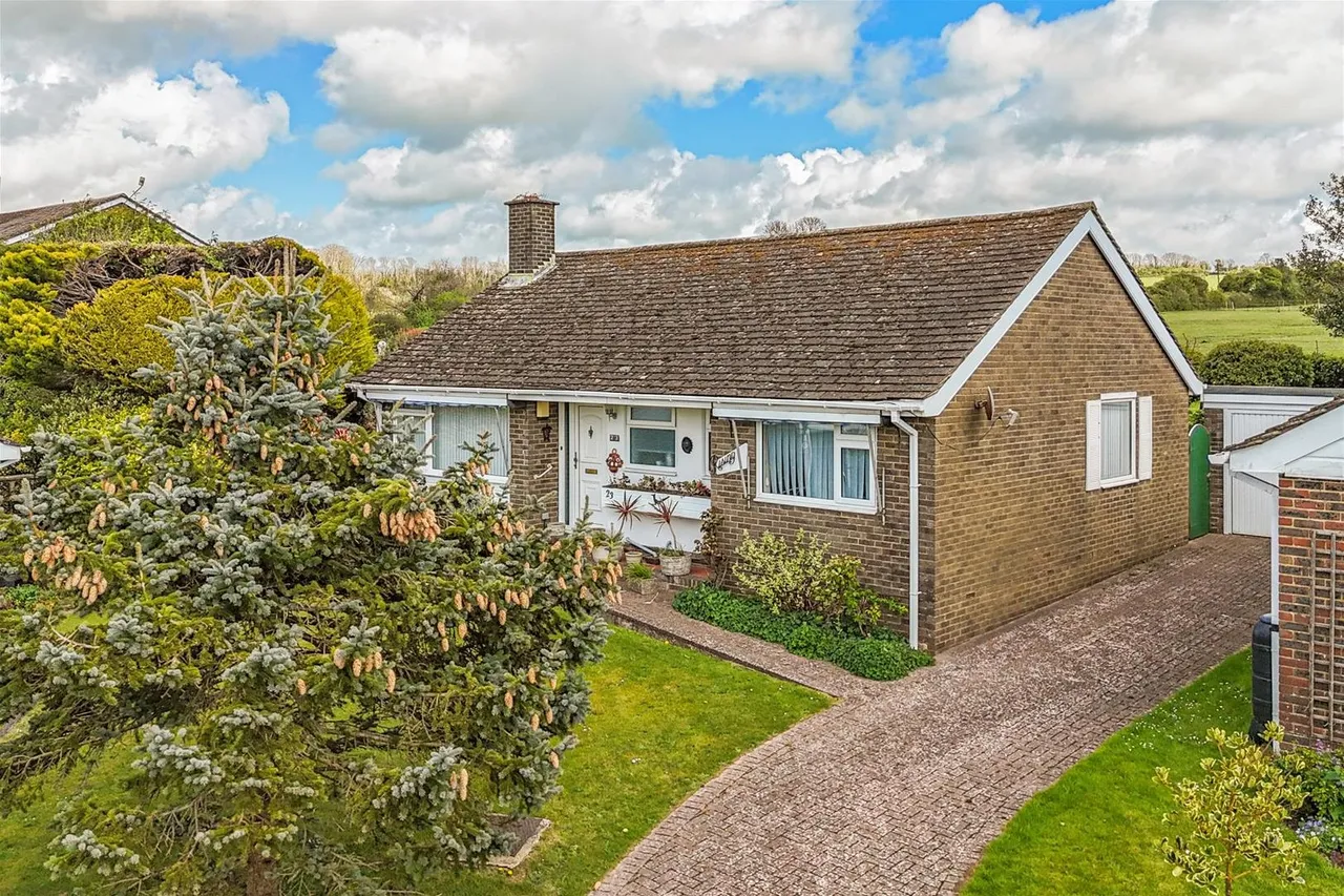 Downview Road, Findon, Worthing, photo 23
