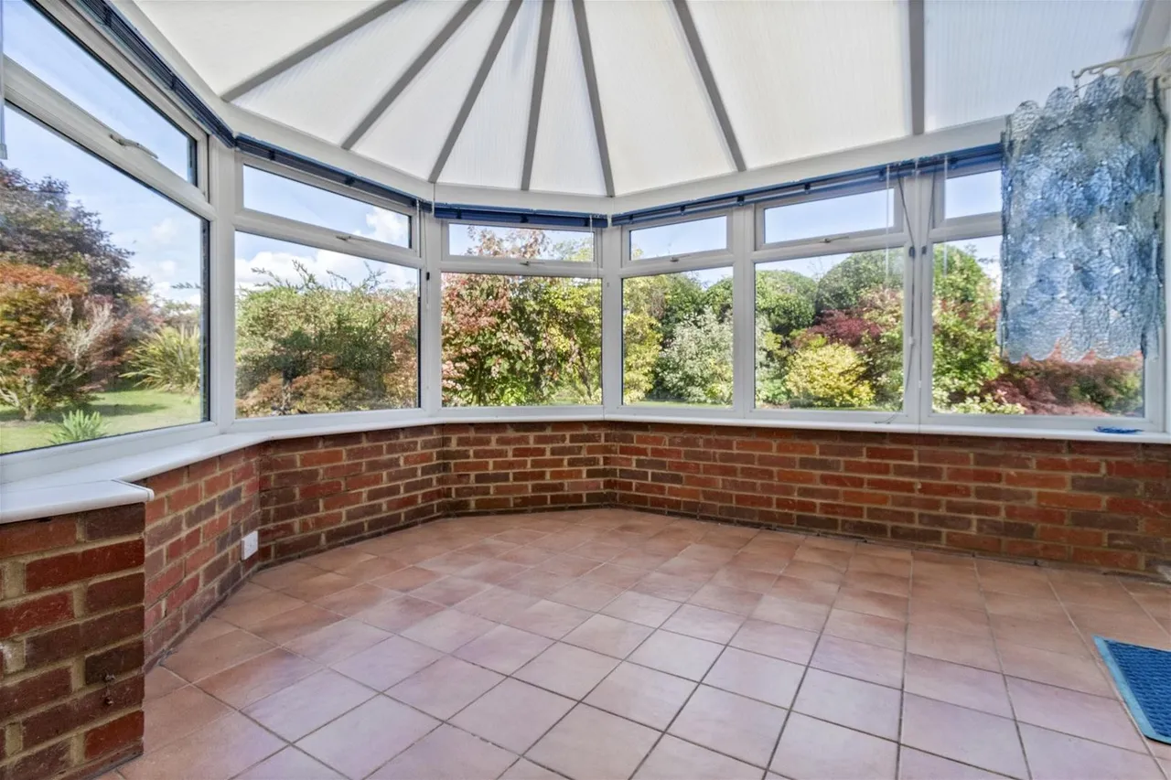 Downview Road, Findon, Worthing, photo 15