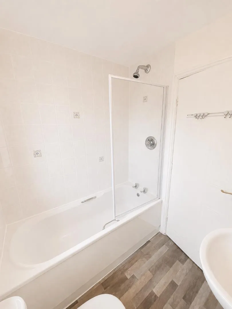 Elsworth Close, Radcliffe, Manchester, M26 1UJ, photo 16