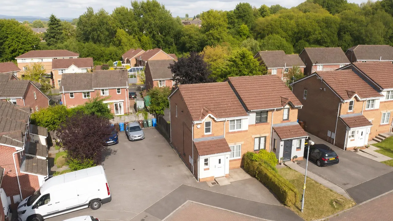 Elsworth Close, Radcliffe, Manchester, M26 1UJ, photo 20
