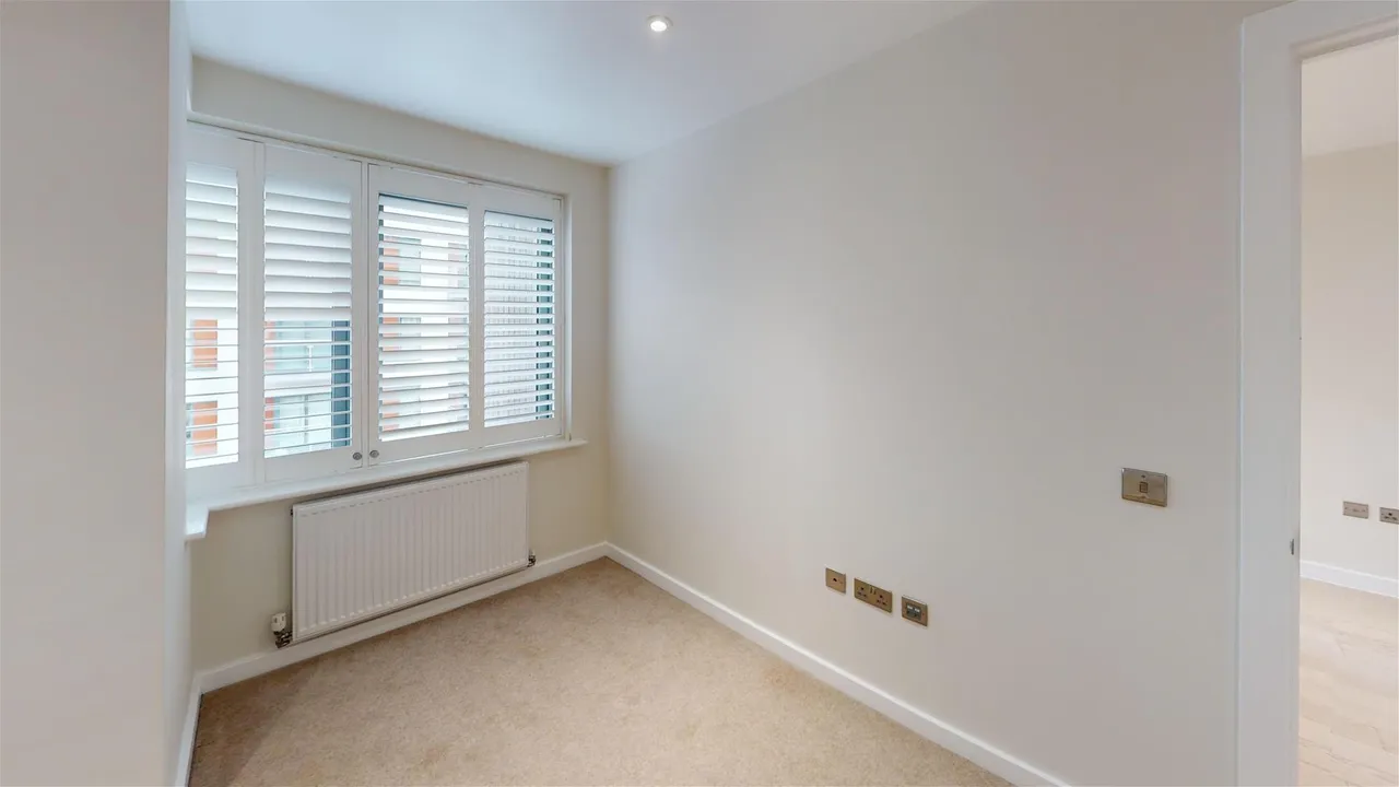 North Street, Horsham, West Sussex RH13 5TU, photo 10