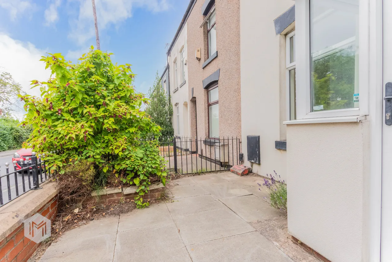 Morris Green Lane, Bolton, BL3 3JU, photo 21