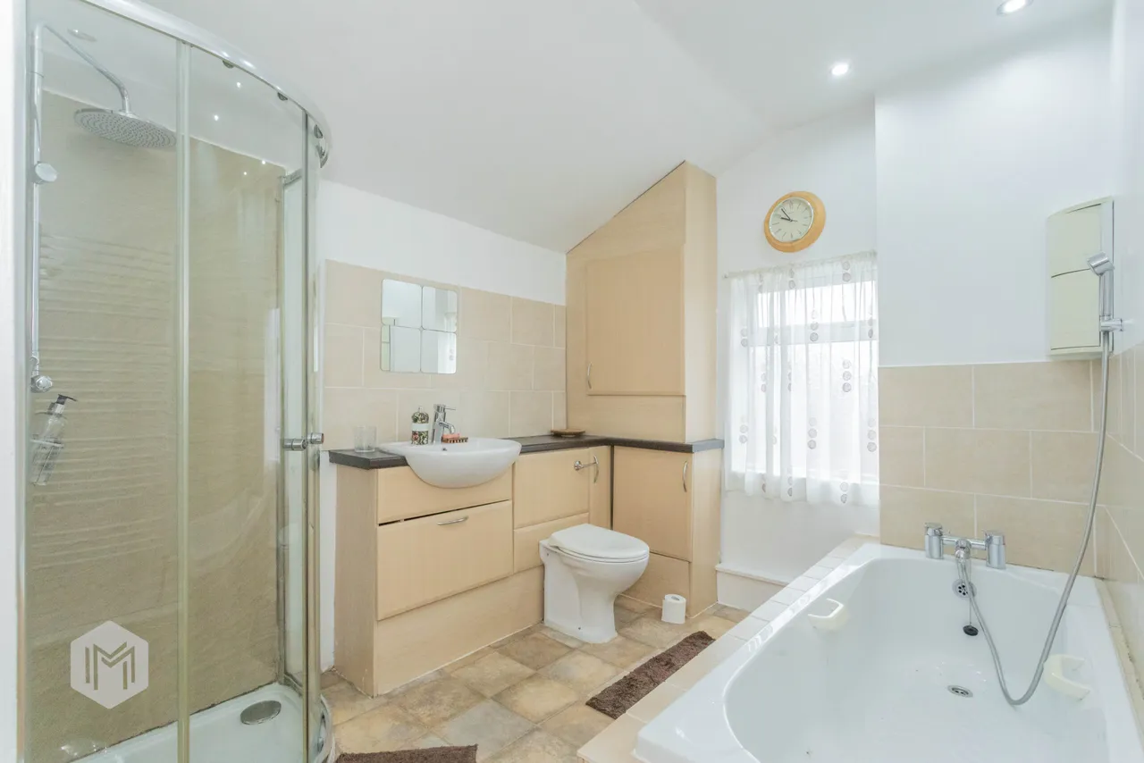 Morris Green Lane, Bolton, BL3 3JU, photo 4
