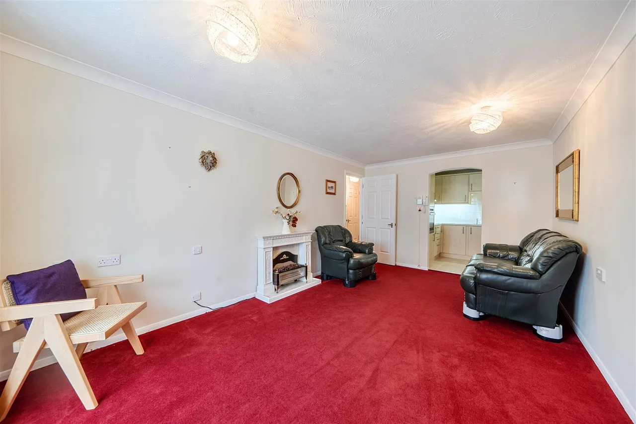 Furzehill Road, Borehamwood, WD6, photo 5