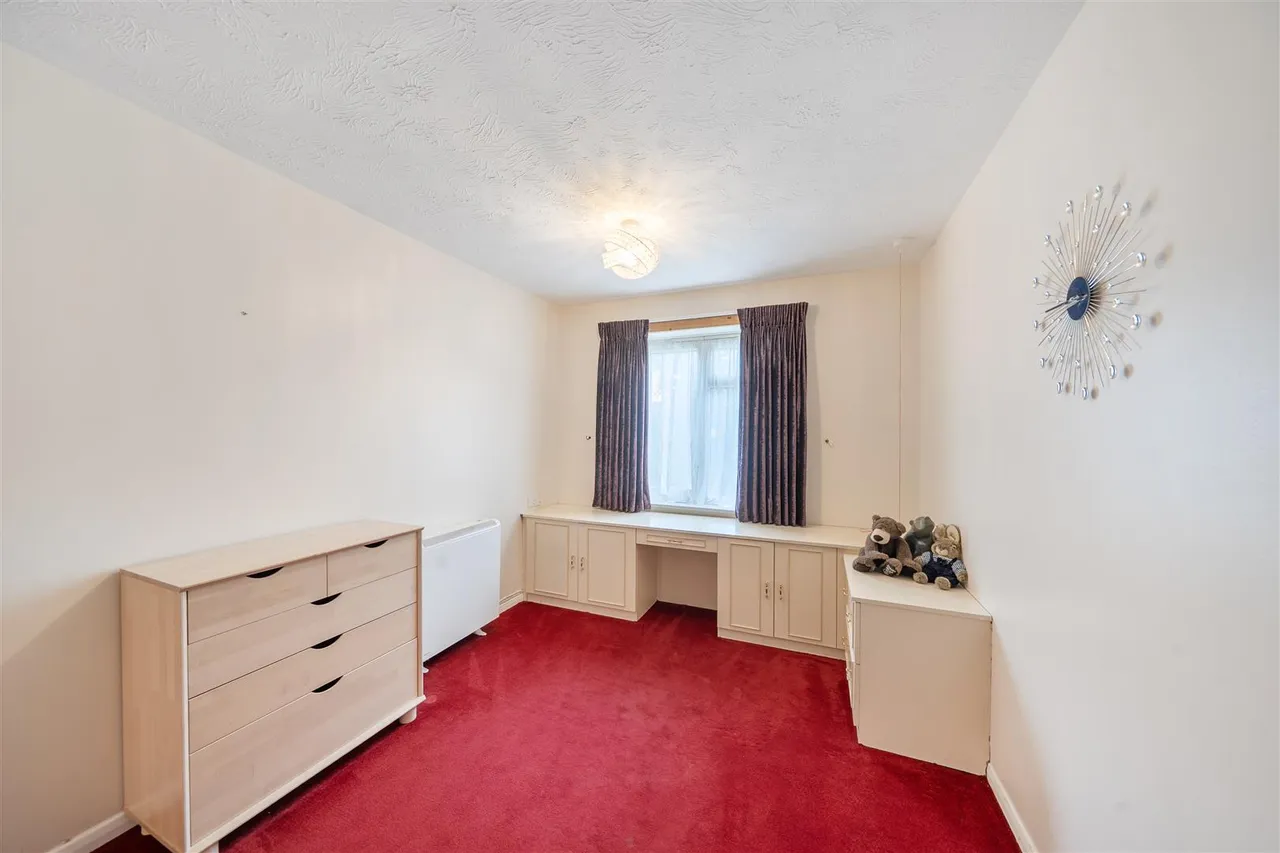 Furzehill Road, Borehamwood, WD6, photo 10