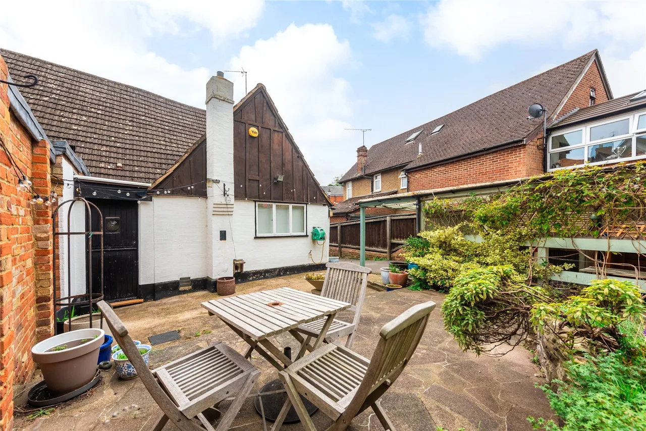 The Square, Aspley Guise, MK17, photo 24