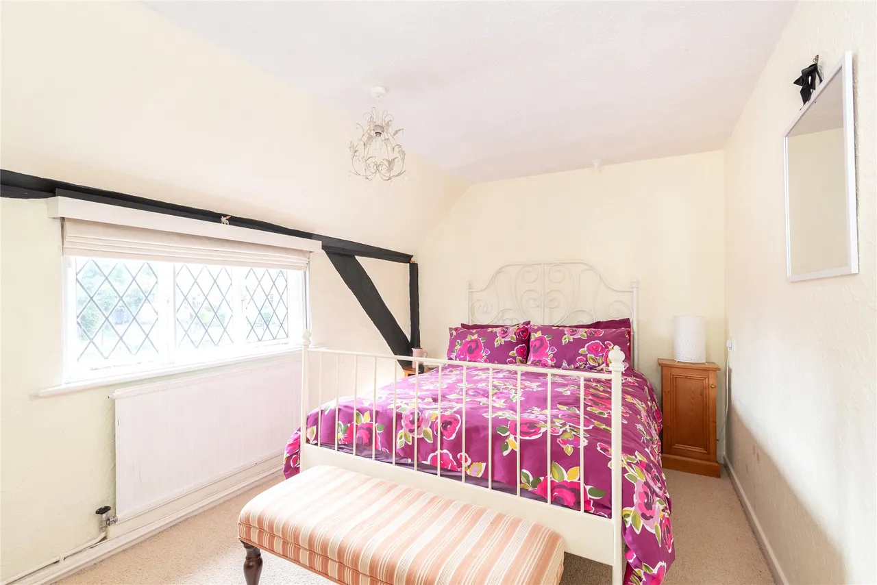 The Square, Aspley Guise, MK17, photo 9