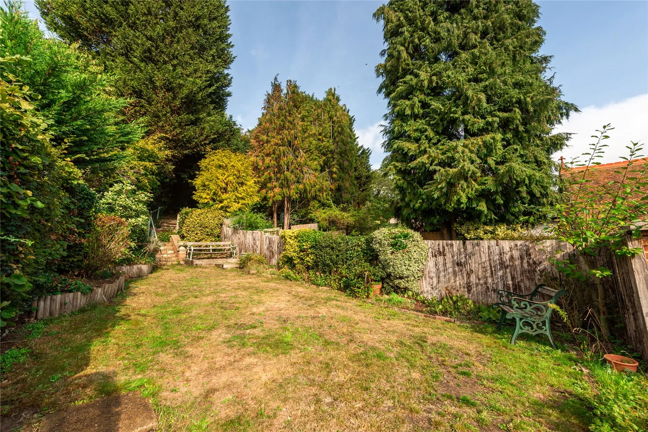 The Square, Aspley Guise, MK17, photo 17