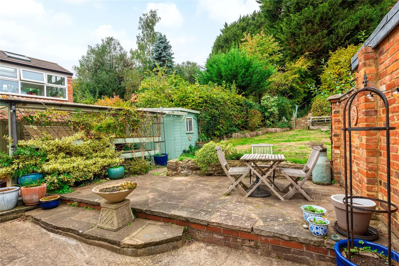 The Square, Aspley Guise, MK17, photo 25