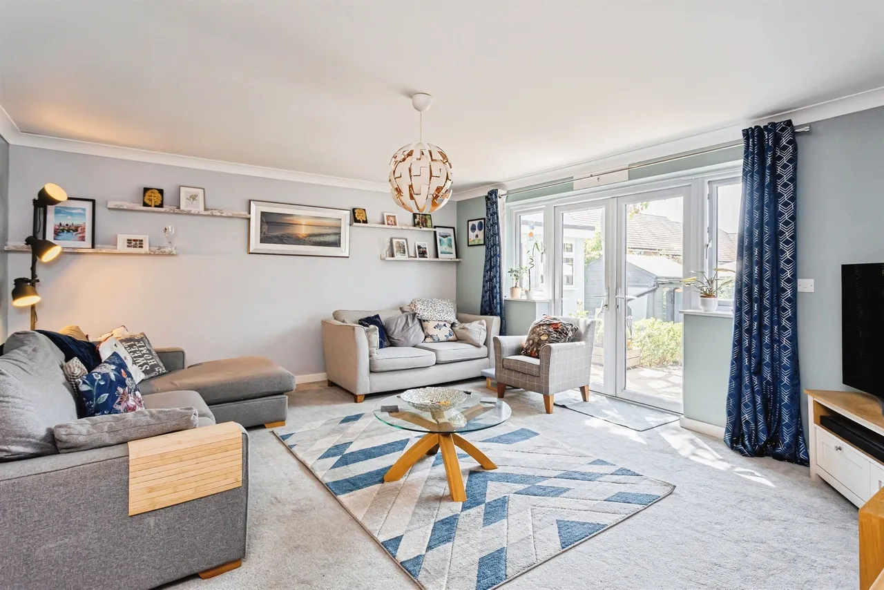Goldfinch Road, Burgess Hill, RH15, photo 18