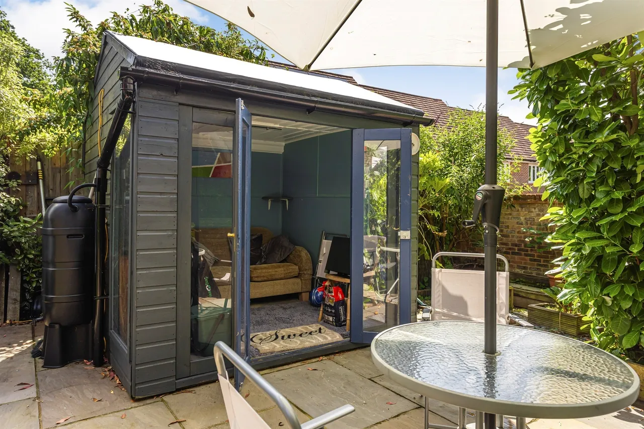 Goldfinch Road, Burgess Hill, RH15, photo 15