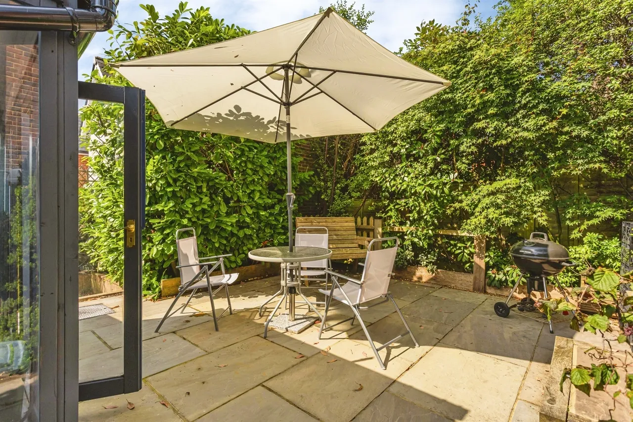 Goldfinch Road, Burgess Hill, RH15, photo 11