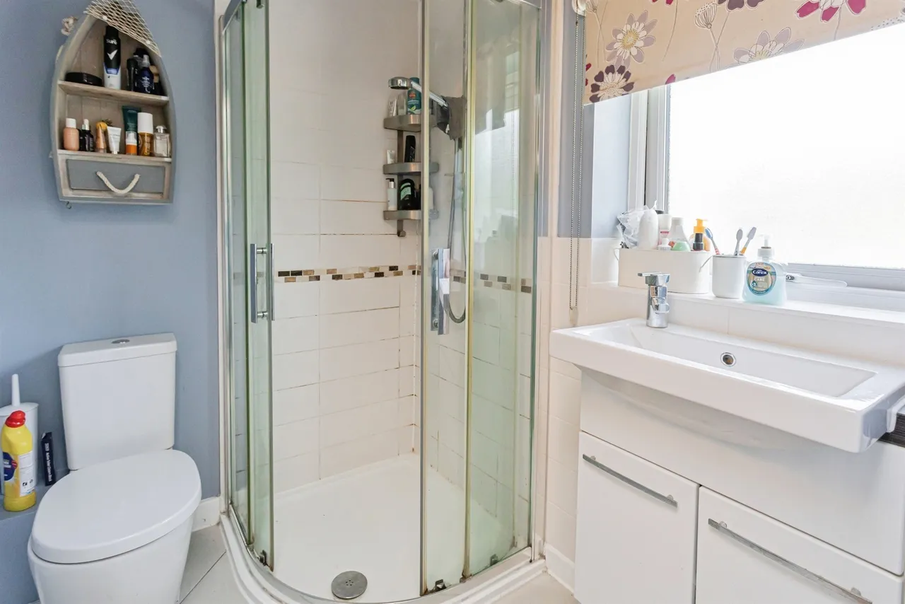 Goldfinch Road, Burgess Hill, RH15, photo 6