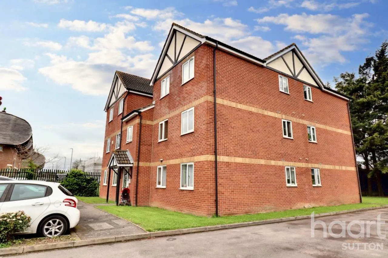 1 bed flat to rent, Foxglove Way, SM6