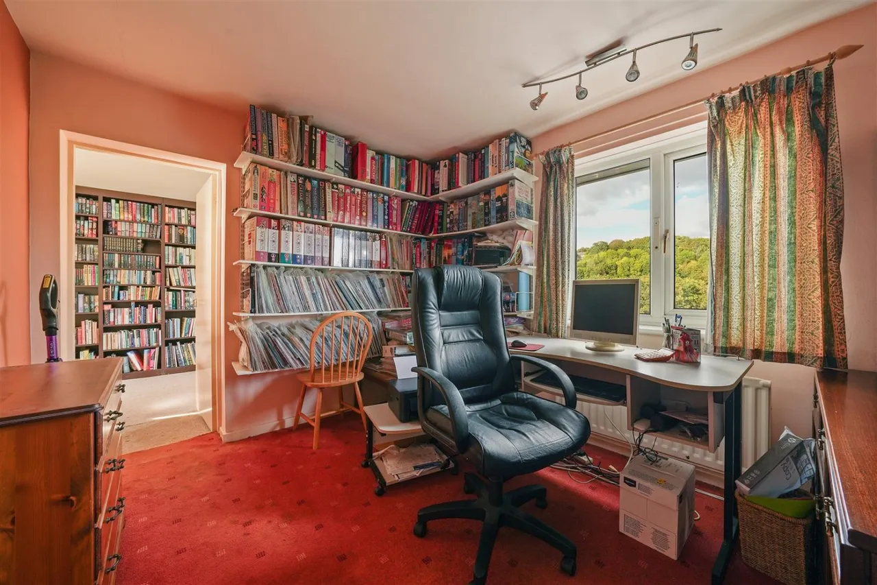 Carter Knowle Avenue, Sheffield, S11, photo 20