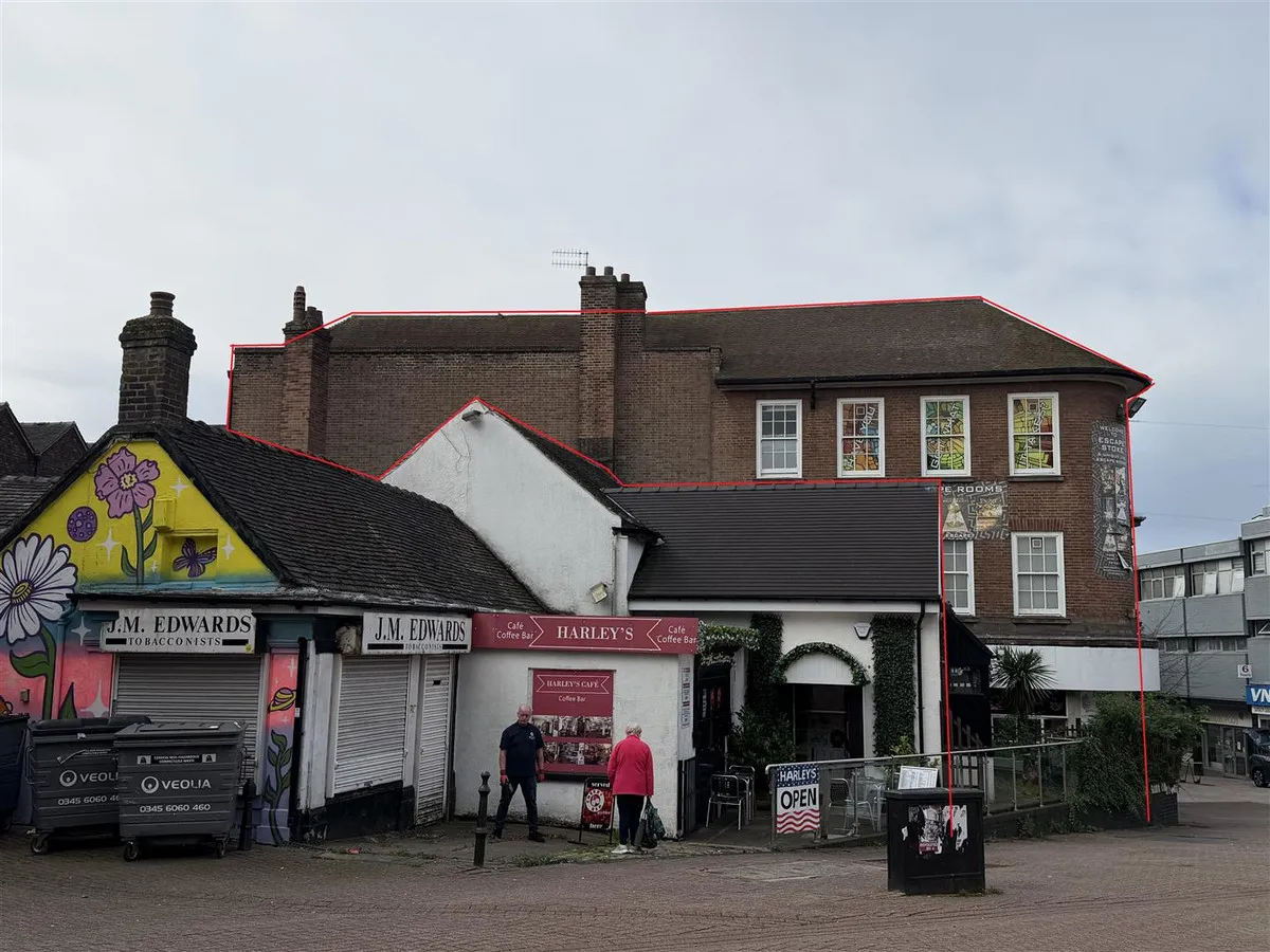 Market Lane, Stoke-on-Trent, ST1, photo 2