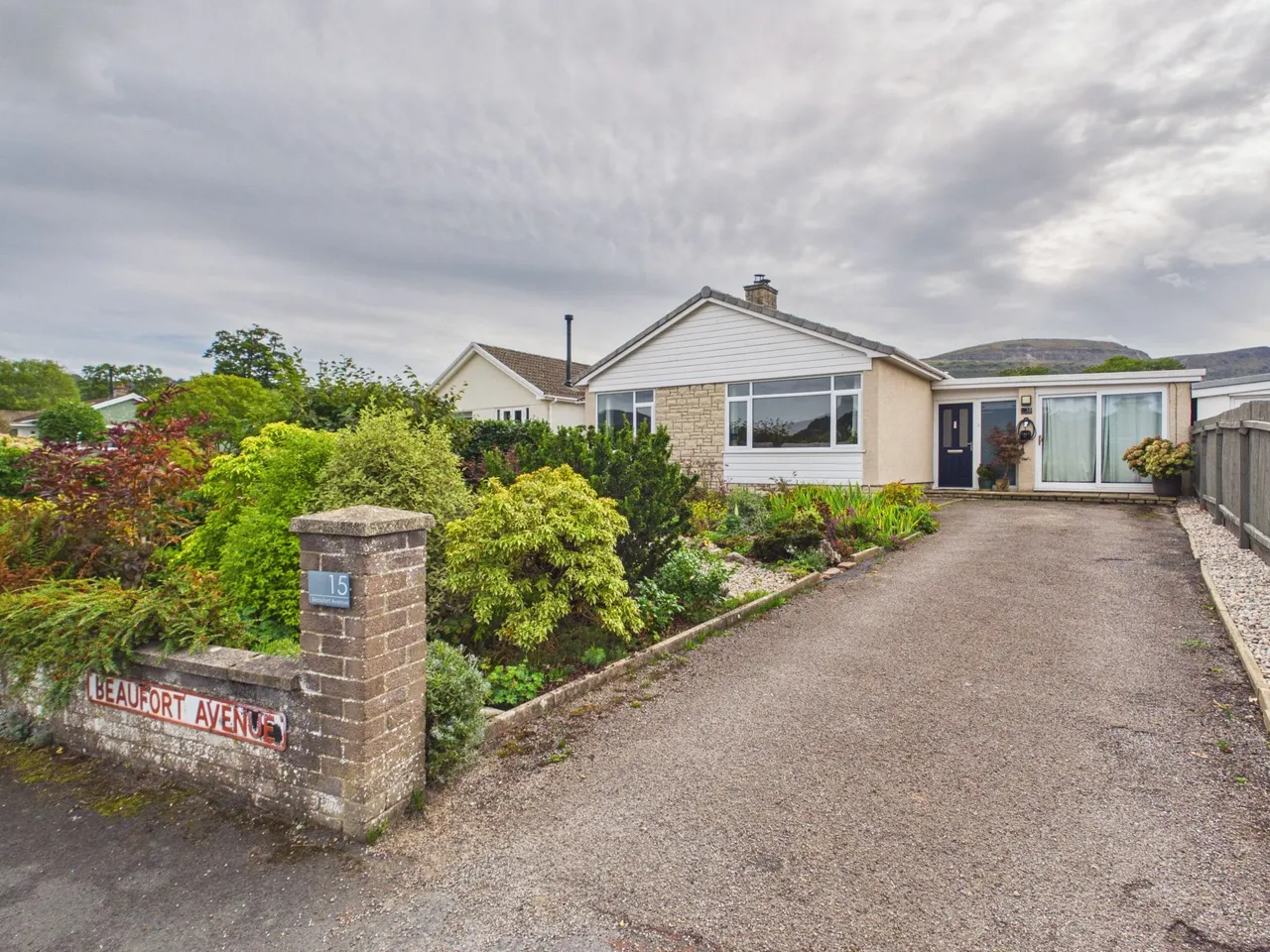 3 bed house for sale, Beaufort Avenue, Llangattock, NP8