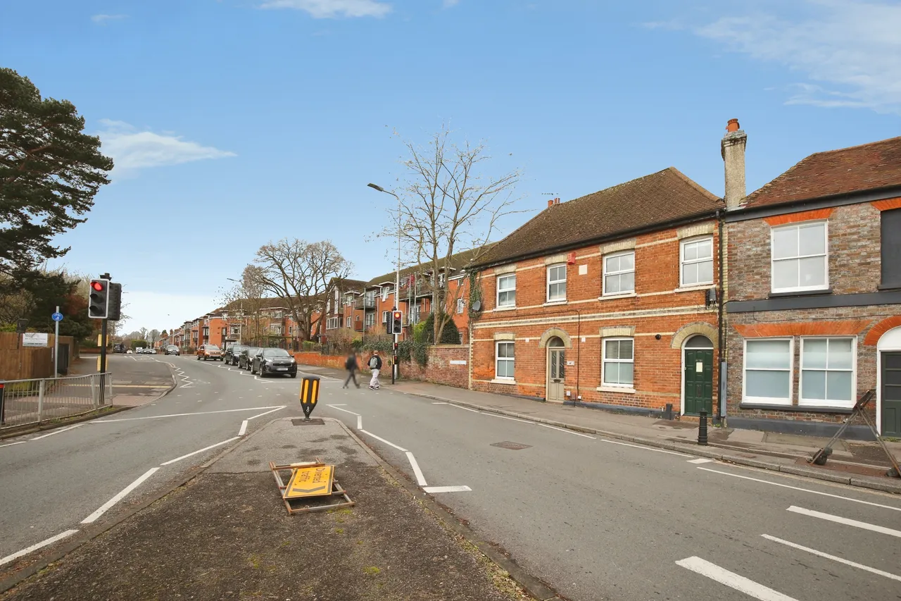 Andover Road, Newbury, RG14, photo 11