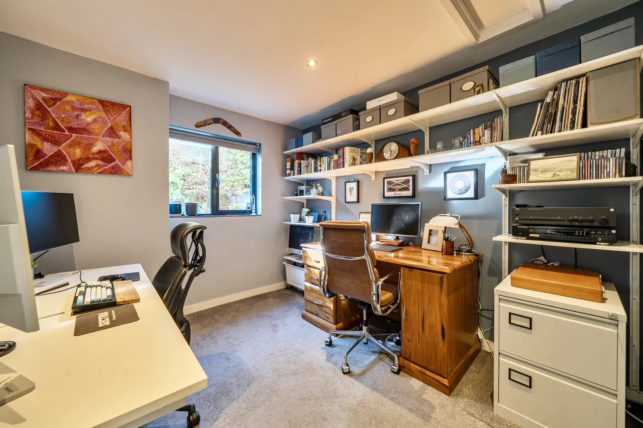 Longwood Road, Owslebury, SO21, photo 16