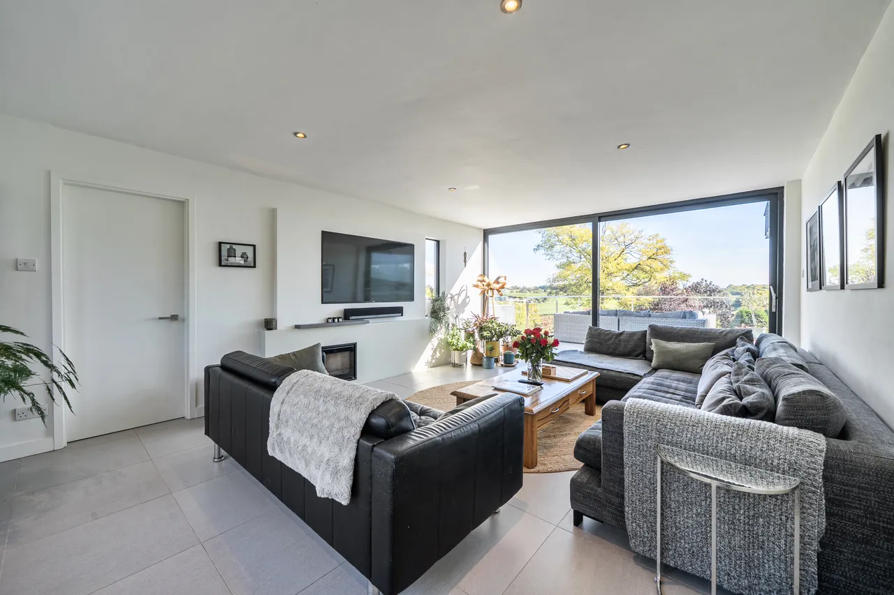 Longwood Road, Owslebury, SO21, photo 7