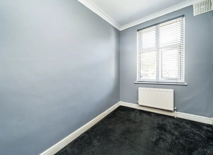Brownlow Road, New Southgate, N11, photo 6