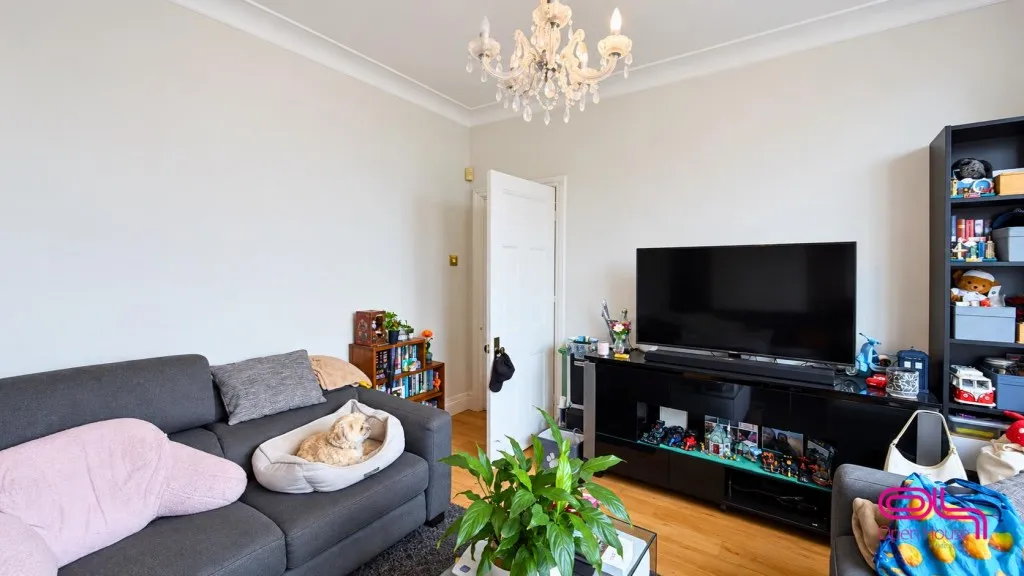 New Hall Lane, Bolton, BL1, photo 4