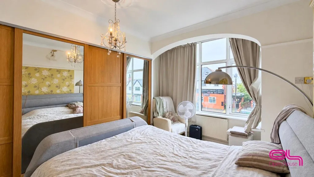 New Hall Lane, Bolton, BL1, photo 12