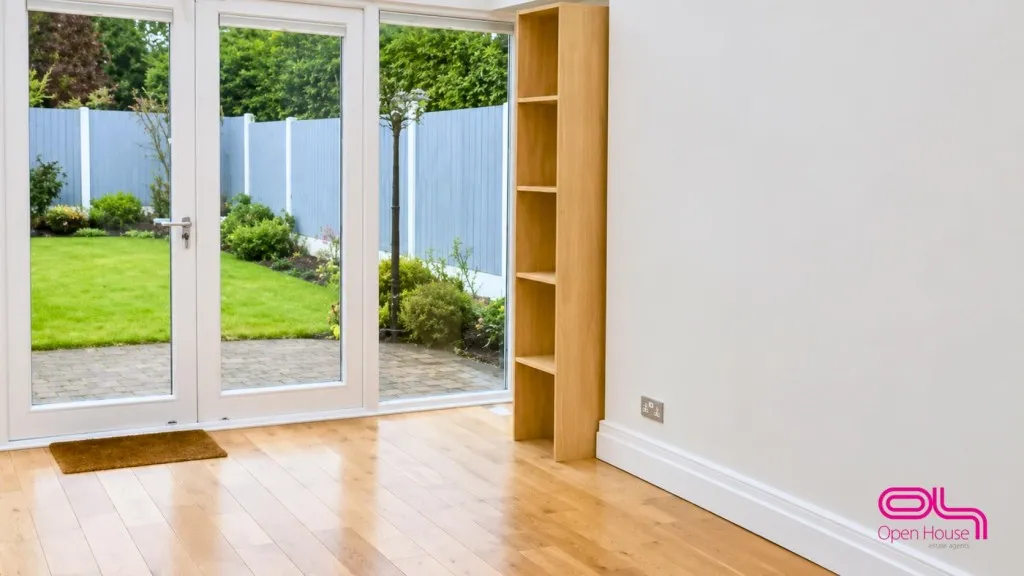 New Hall Lane, Bolton, BL1, photo 10
